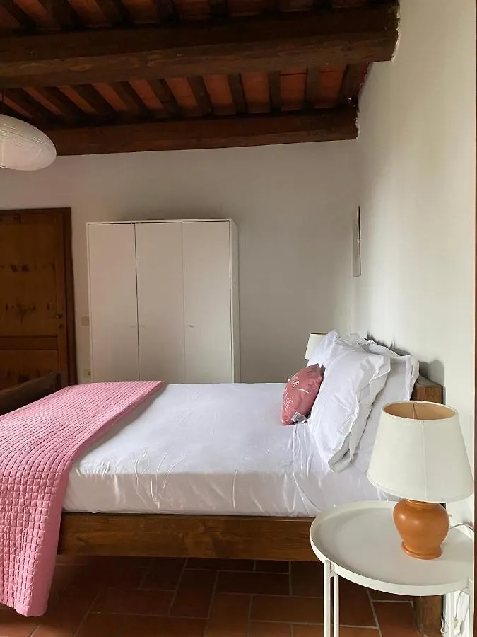 Appartamento In Cascina Nel Cuore Della Toscana Lamporecchio 0*,  Italy